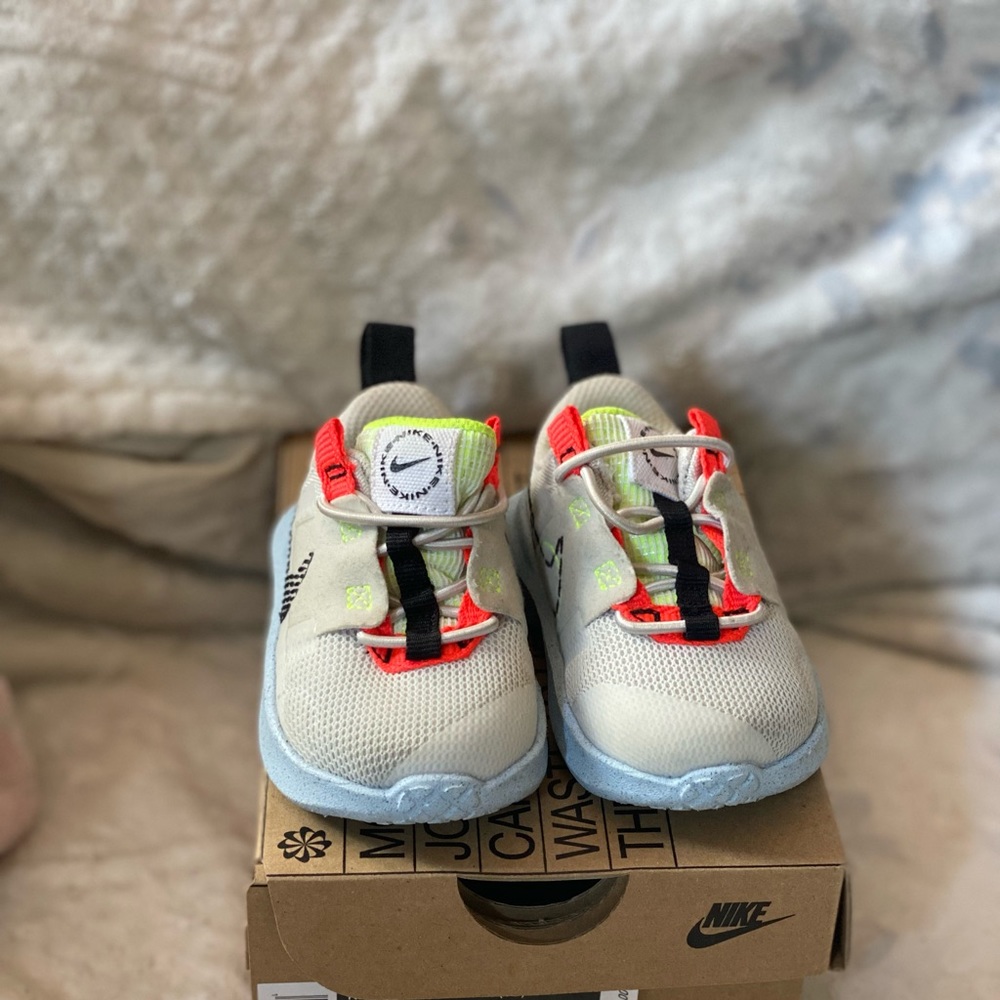 Nike Crater Impact Sneakers Toddler 4C